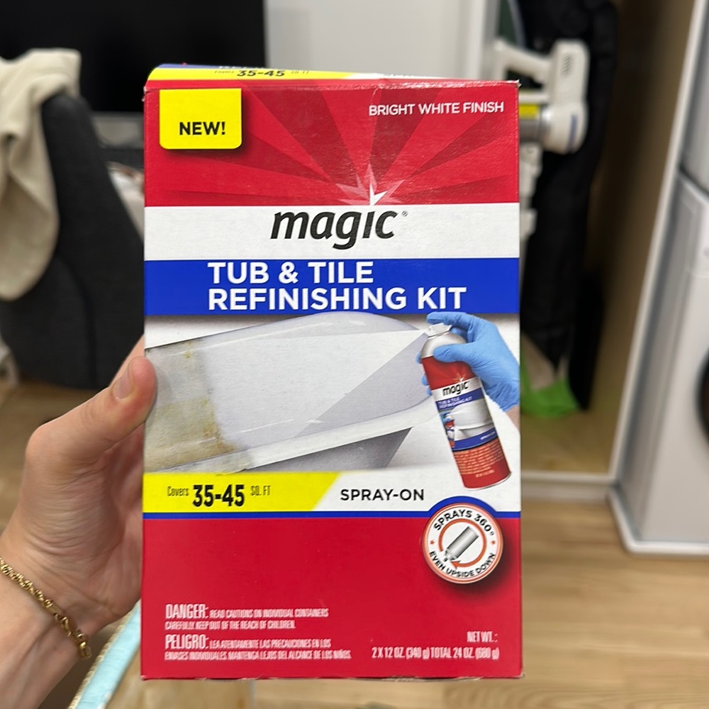Tub and tile refinishing kit